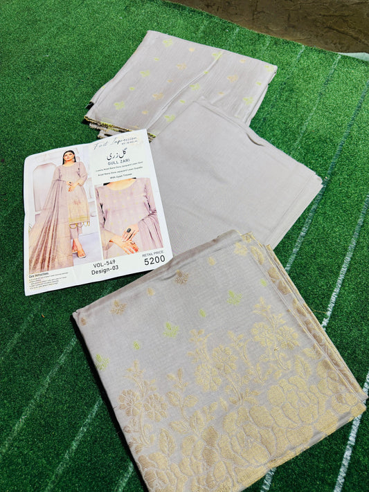 Broschia All Season 3-Piece Suit – Dyed Shalwar & Premium Fabric Elegance