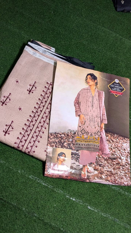 ✨ Dreamy Khaddar Elegance – Three-Piece Perfection ✨